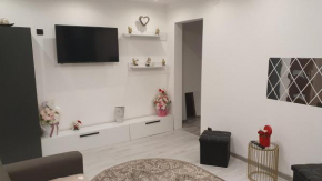 Apartament Ella ,wifi inclus la Straja ,Lupeni !, Lupeni